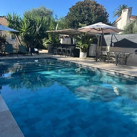 Californian With Pool And Beaches Вілла